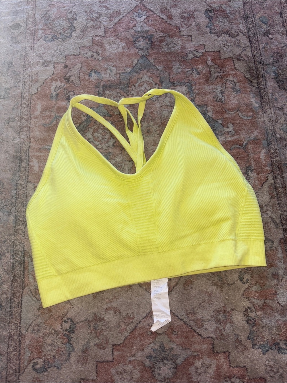 Fabletics Amethyst seamless sports bra gently used padded Large Neon YellowGreen